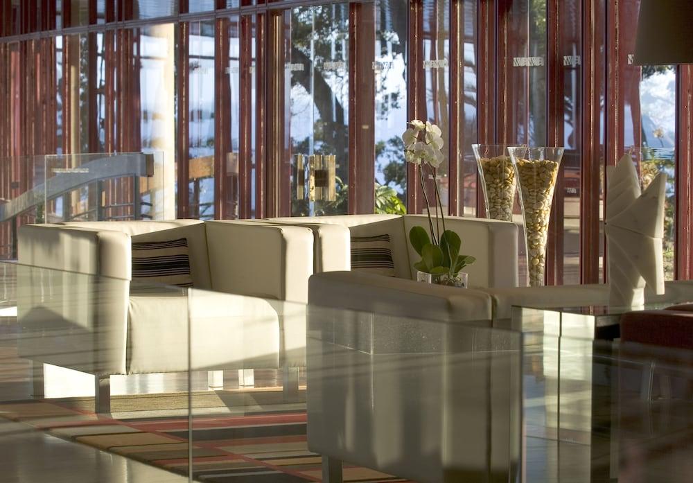 Pestana Casino Park Hotel & Casino Funchal Dış mekan fotoğraf The lobby of the hotel