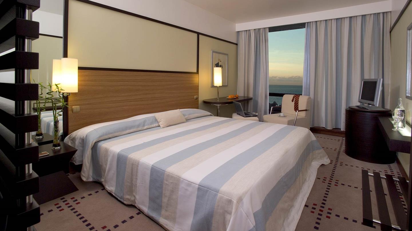 Pestana Casino Park Hotel & Casino Funchal Dış mekan fotoğraf A bedroom