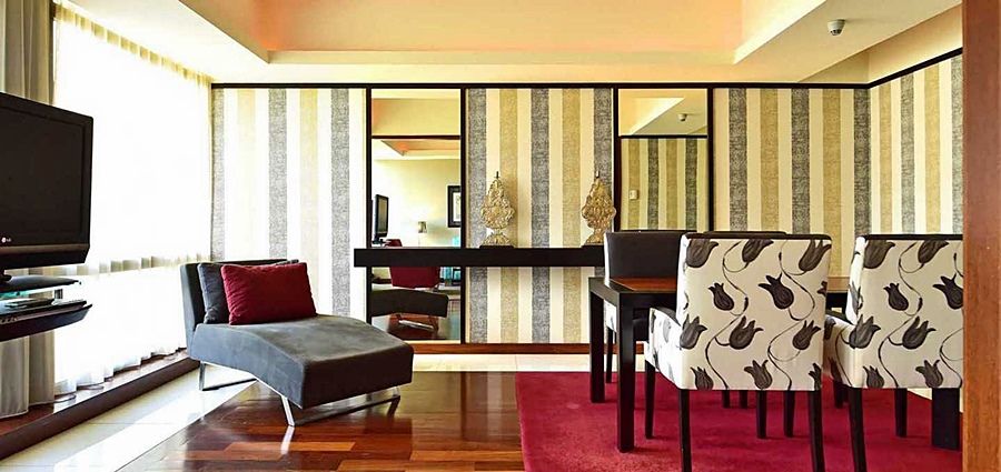 Pestana Casino Park Hotel & Casino Funchal Dış mekan fotoğraf A suite at the Mandarin Oriental, Kuala Lumpur
